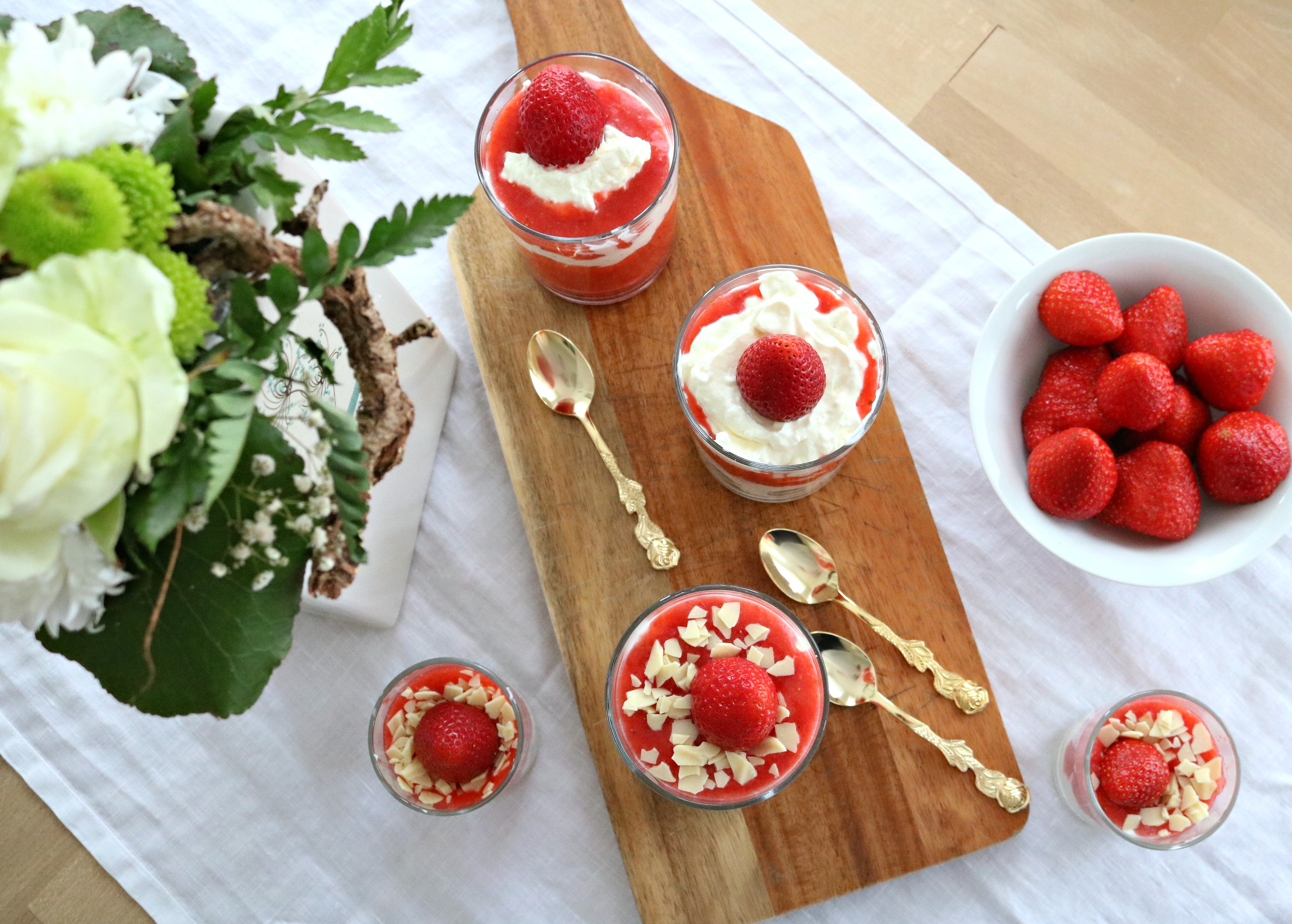 Dessert mit Erdbeeren und Mascarpone